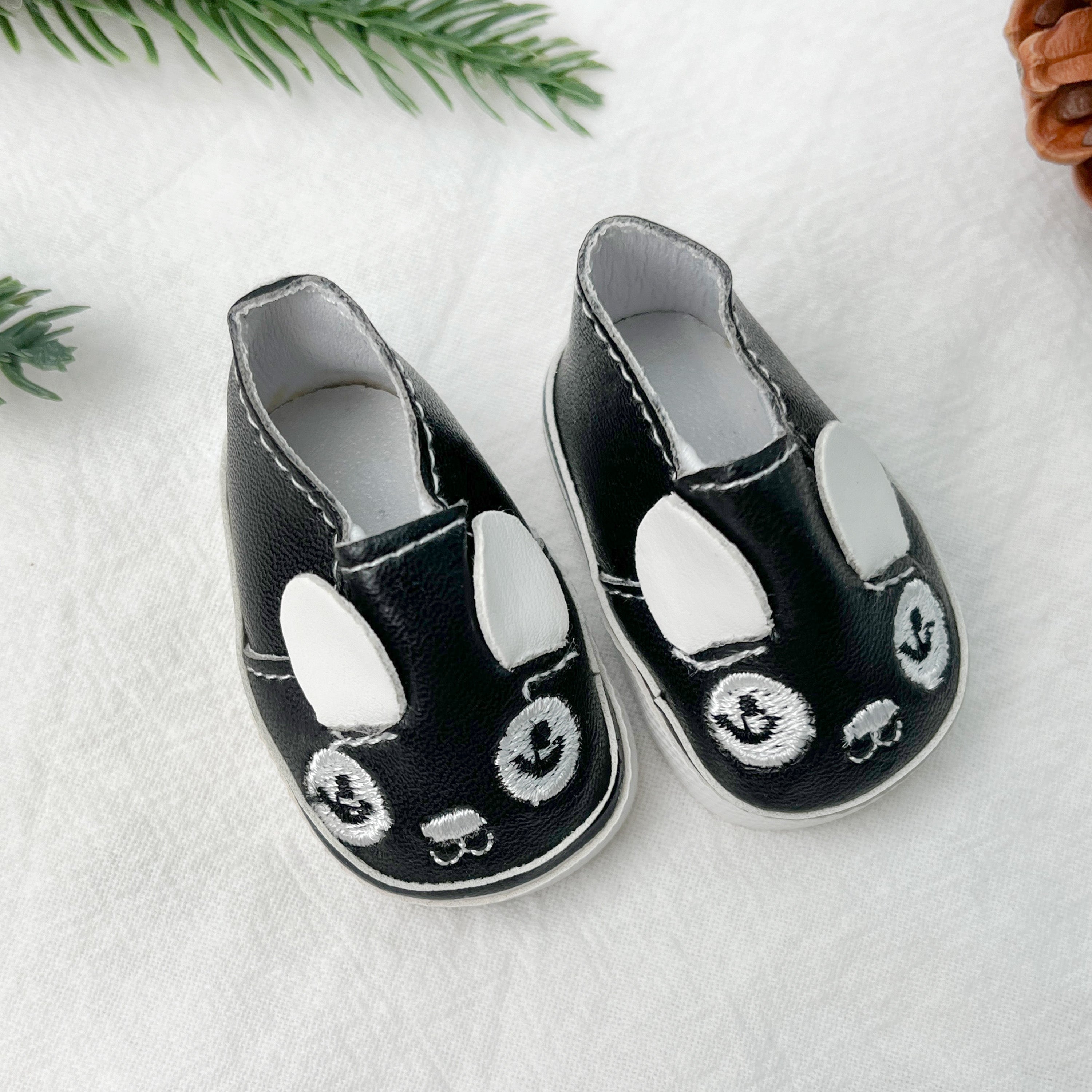 Alice's Clothes
